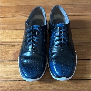 Women’s Cole Haan ZeroGrand Oxford Wingtip shoes. Size 5.5.